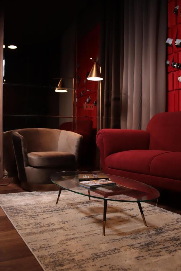 The Veil Hotel Αστάνα Εξωτερικό φωτογραφία The interior of the hotel