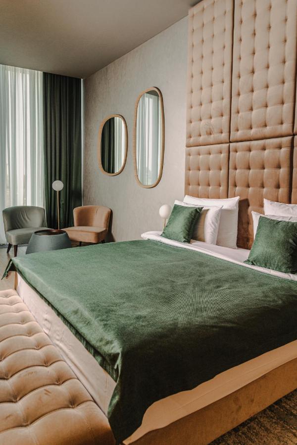 The Veil Hotel Αστάνα Εξωτερικό φωτογραφία A bedroom at the hotel